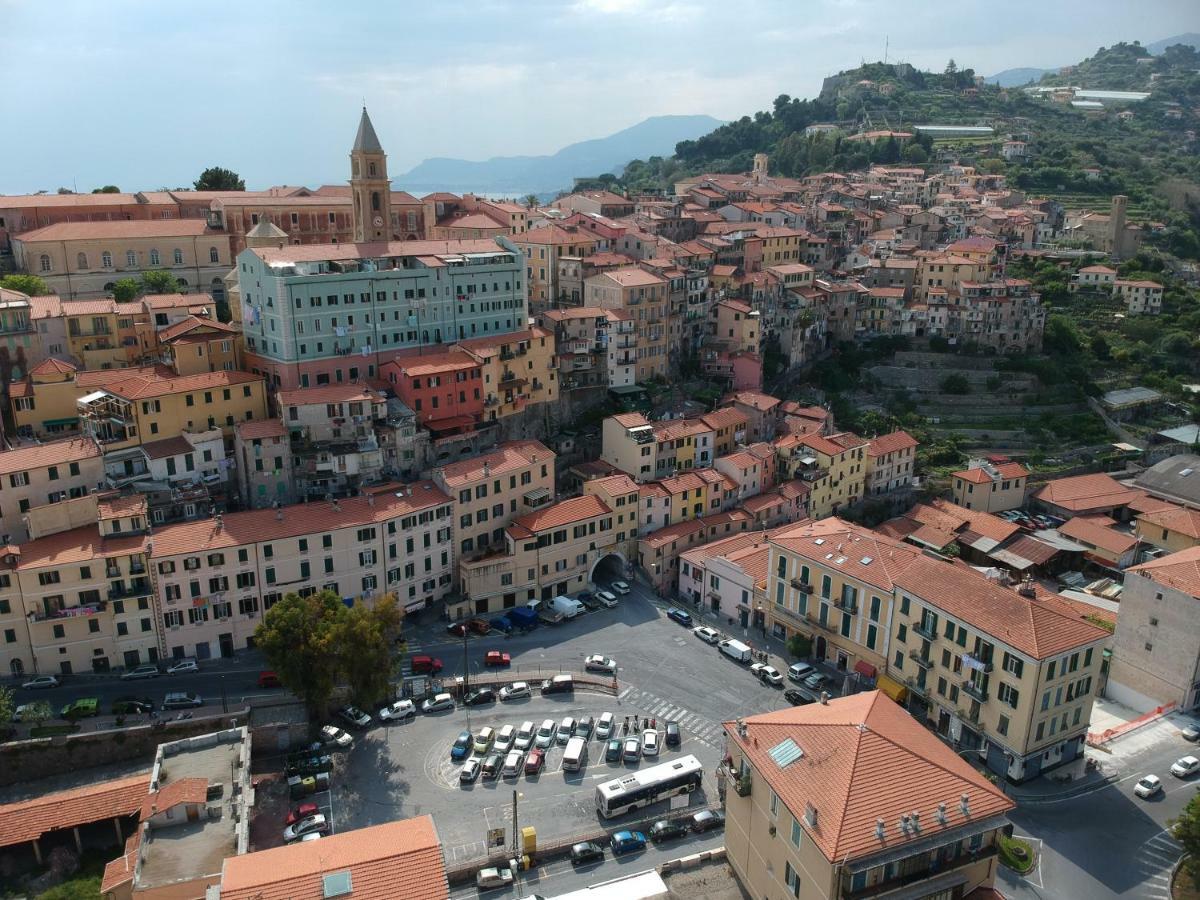 Medieval House Ventimiglia Luaran gambar